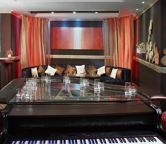 Grand Monastery Appartement